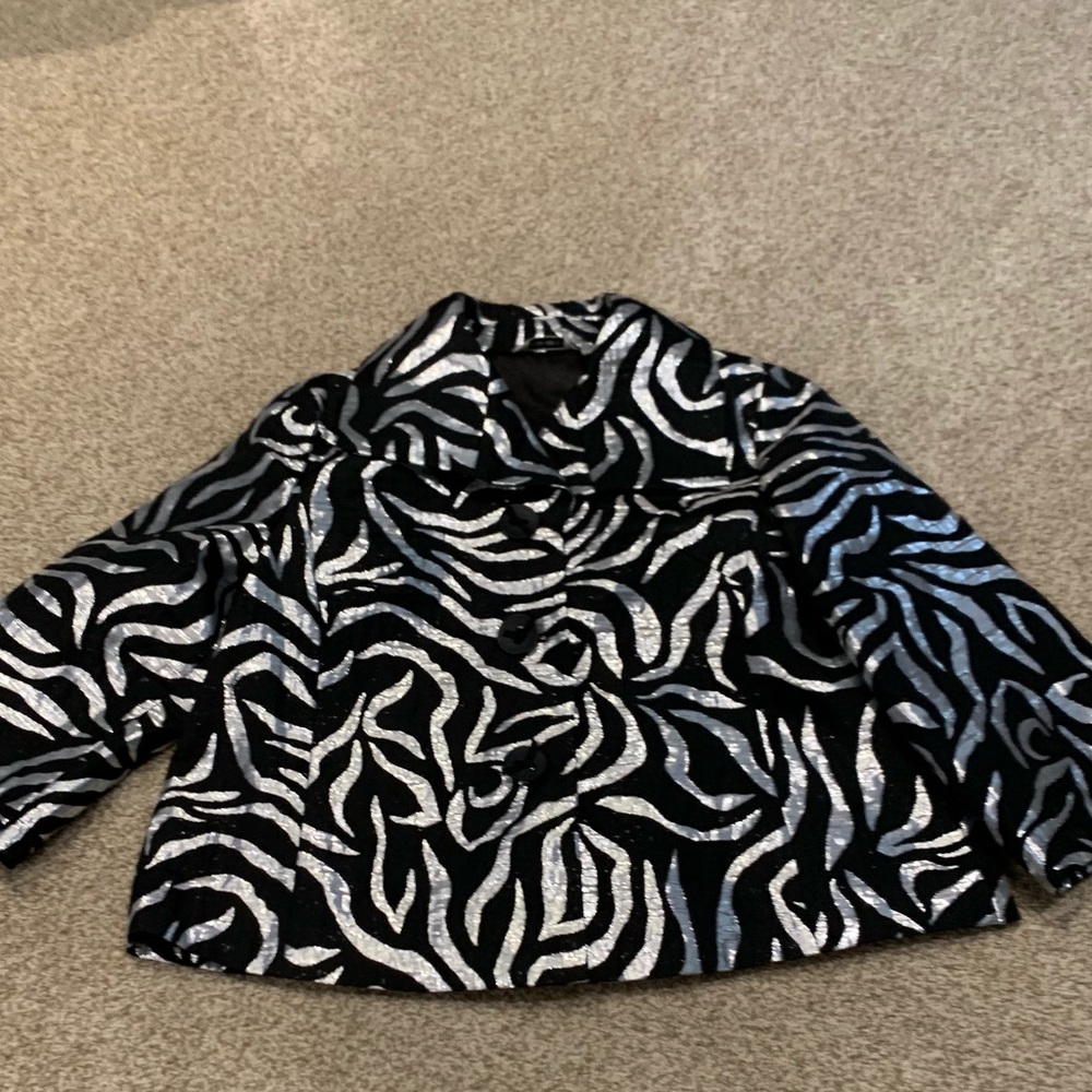 Laura Ashley black/silver 3/4 sleeve blazer L.
